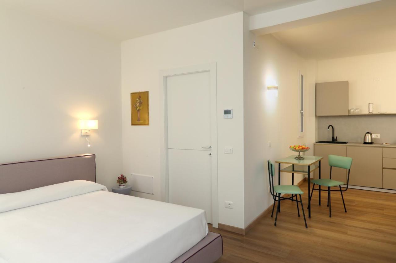 Ancora Suites Bardolino Esterno foto
